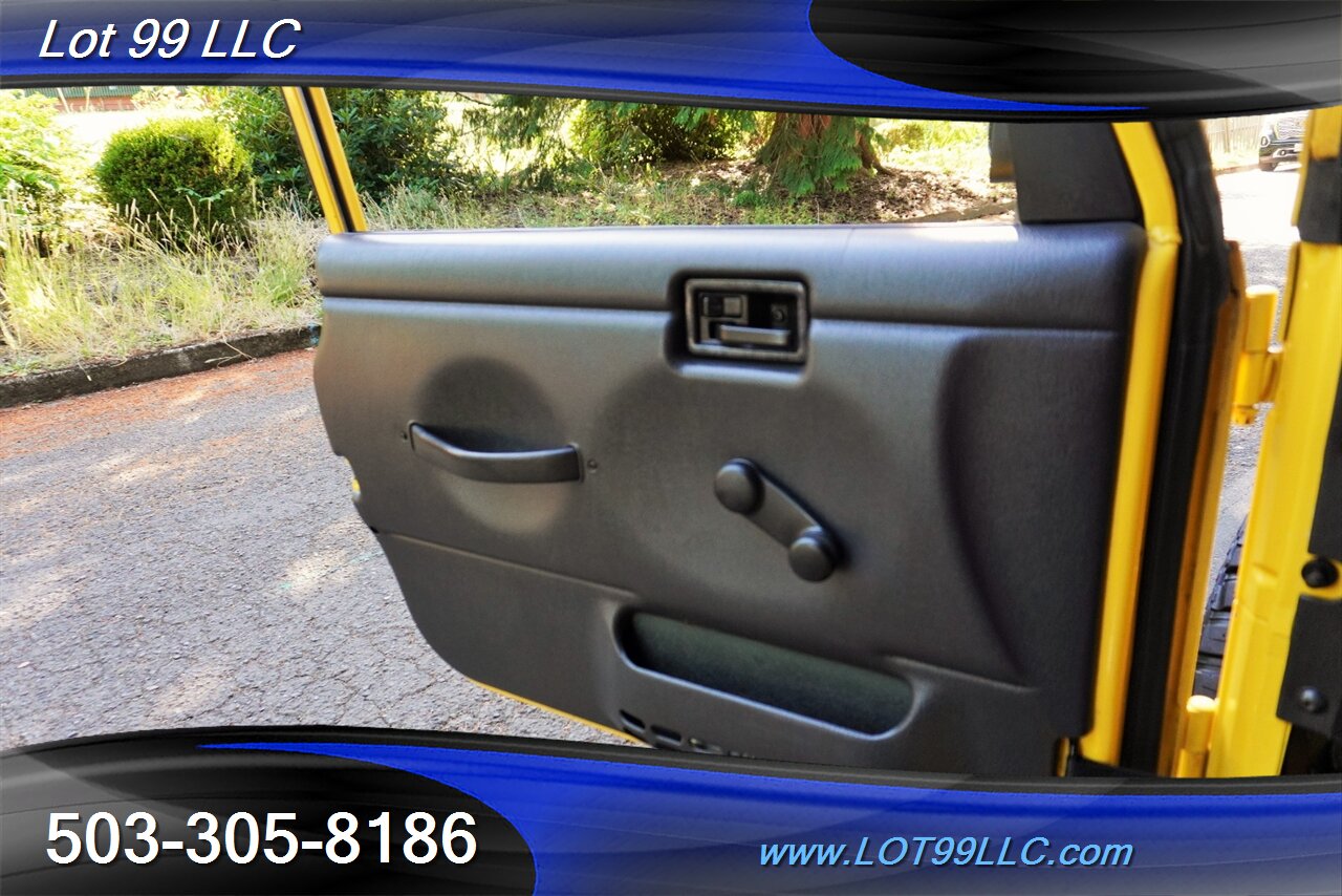 2006 Jeep Wrangler Sport 4X4 4.0L Automatic Hard Top Just SERVICED New Shocks Black Wheels NEWER TIRES - Photo 28 - Milwaukie, OR 97267
