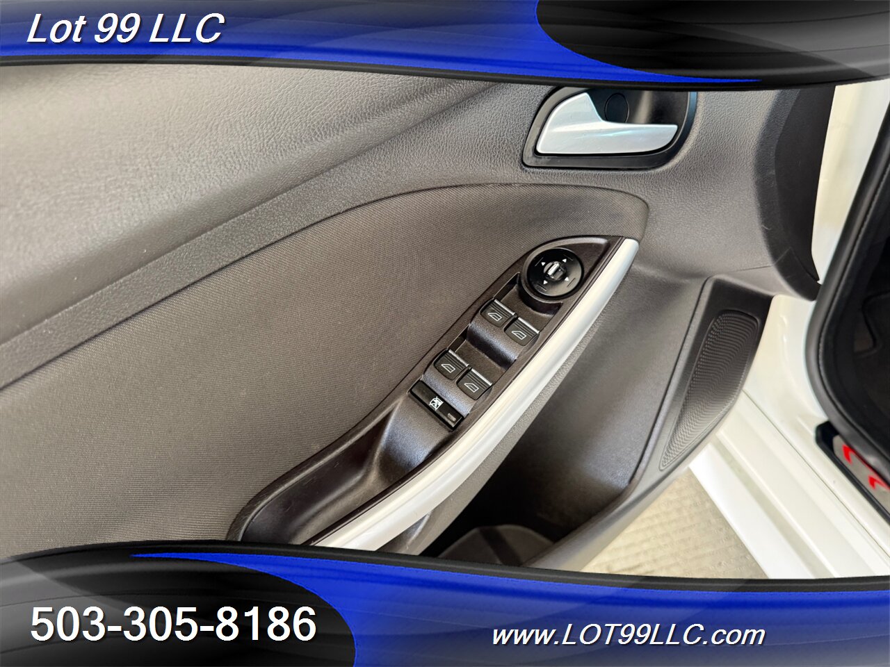 2013 Ford Focus ST 105k 6 Speed RECARO Blue Seats Moon Roof Sony  ST2 CLEAN TITLE - Photo 33 - Milwaukie, OR 97267