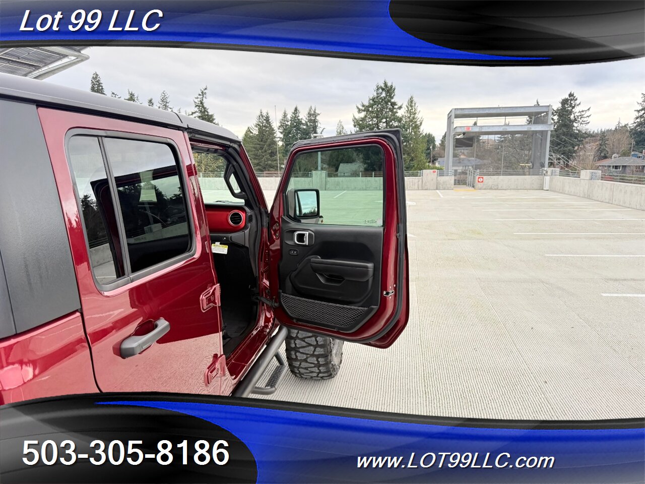 2021 Jeep Gladiator Rubicon 18 " Fuel Wheels 38 "Nitto Mud Grappler Tires, Warn Winch VR10s EVO Winch, Fox Shocks, - Photo 36 - Milwaukie, OR 97267