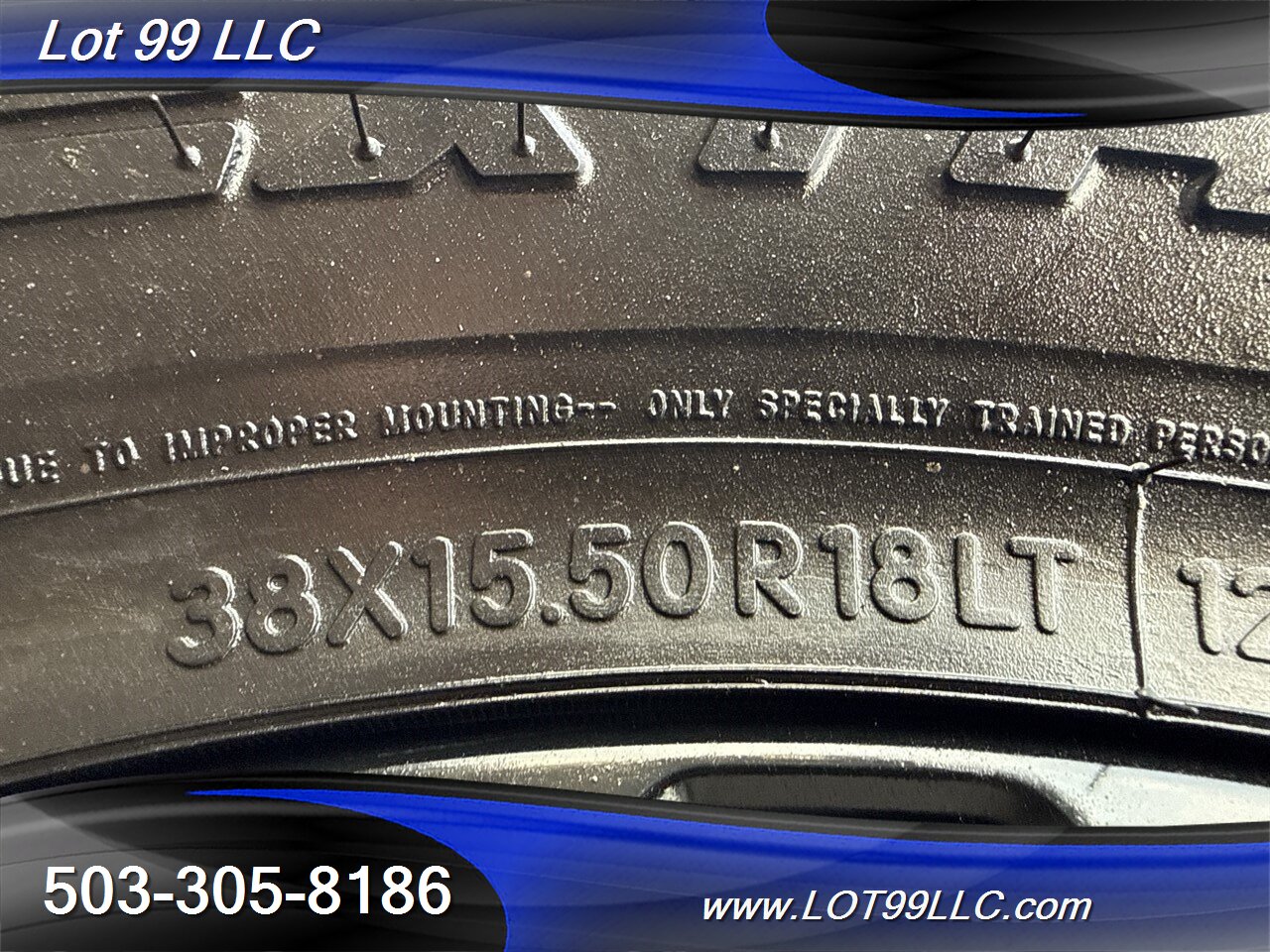 2021 Jeep Gladiator Rubicon 18 " Fuel Wheels 38 "Nitto Mud Grappler Tires, Warn Winch VR10s EVO Winch, Fox Shocks, - Photo 80 - Milwaukie, OR 97267