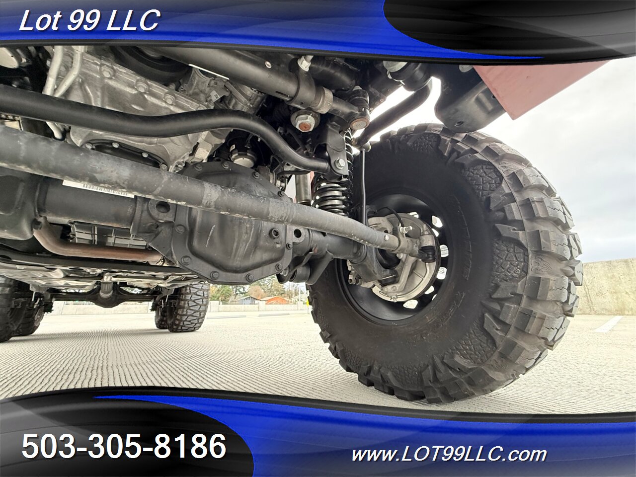 2021 Jeep Gladiator Rubicon 18 " Fuel Wheels 38 "Nitto Mud Grappler Tires, Warn Winch VR10s EVO Winch, Fox Shocks, - Photo 64 - Milwaukie, OR 97267