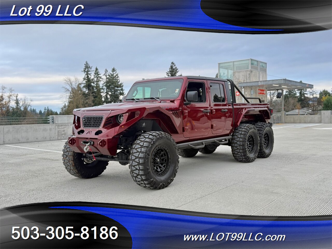 2021 Jeep Gladiator Rubicon 18 " Fuel Wheels 38 "Nitto Mud Grappler Tires, Warn Winch VR10s EVO Winch, Fox Shocks, - Photo 4 - Milwaukie, OR 97267