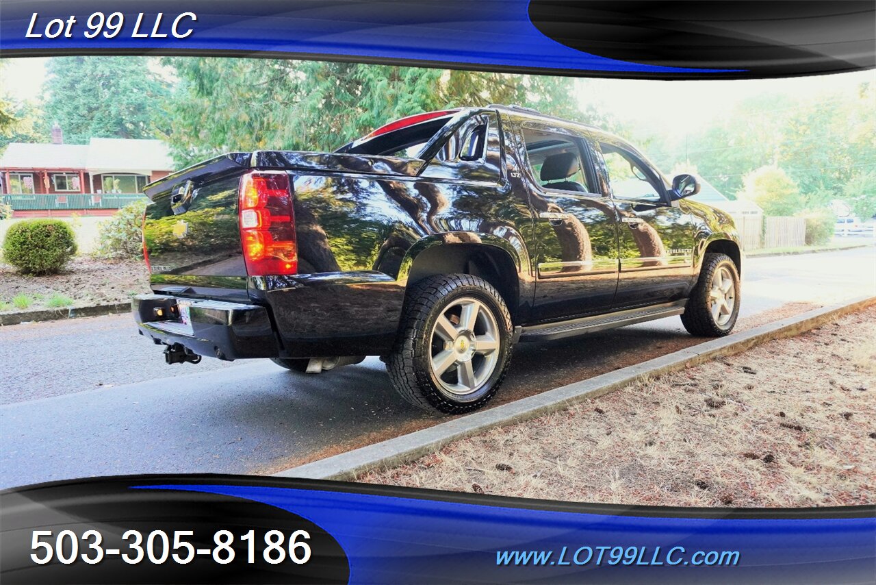 2012 Chevrolet Avalanche LTZ 4X4 V8 5.3L Auto Heated Leather Seats MOON GPS Chrome Wheels Newer Tires - Photo 9 - Milwaukie, OR 97267