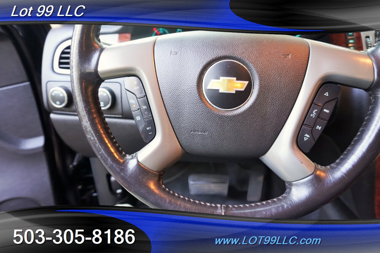 2012 Chevrolet Avalanche LTZ 4X4 V8 5.3L Auto Heated Leather Seats MOON GPS Chrome Wheels Newer Tires - Photo 28 - Milwaukie, OR 97267