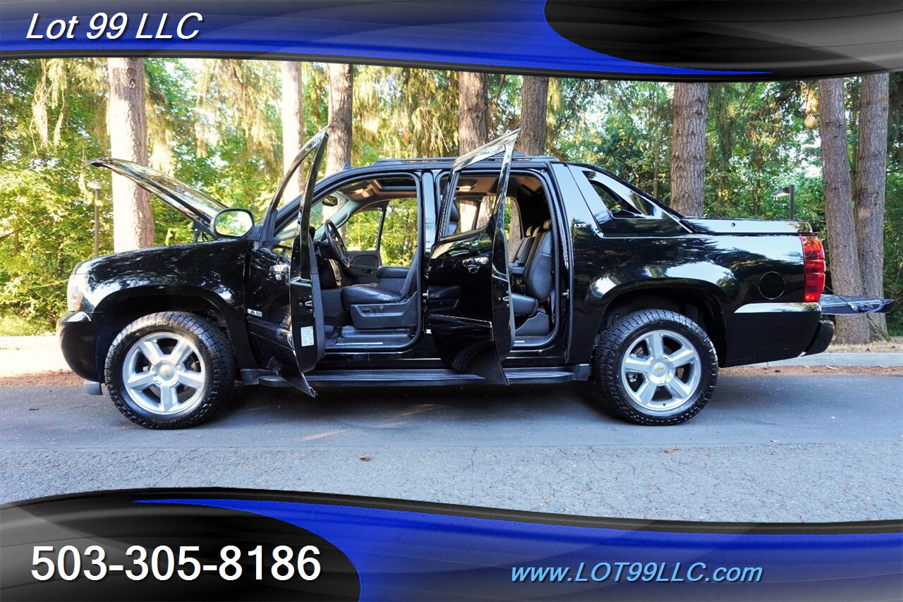 2012 Chevrolet Avalanche LTZ 4X4 V8 5.3L Auto Heated Leather Seats MOON GPS Chrome Wheels Newer Tires - Photo 31 - Milwaukie, OR 97267