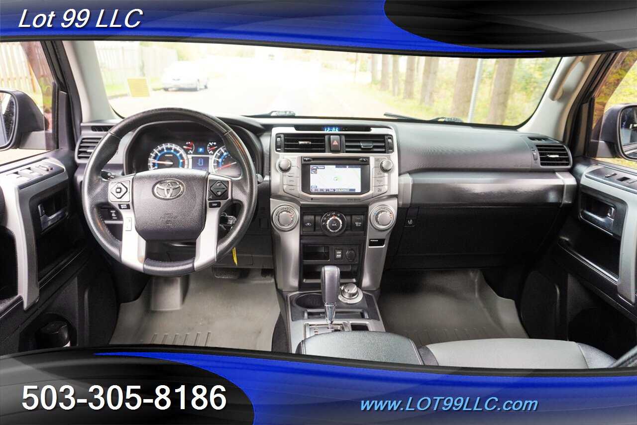 2016 Toyota 4Runner SR5 Premium 4x4 V6 Leather Moon GPS 3 ROW 2 OWNERS - Photo 2 - Milwaukie, OR 97267