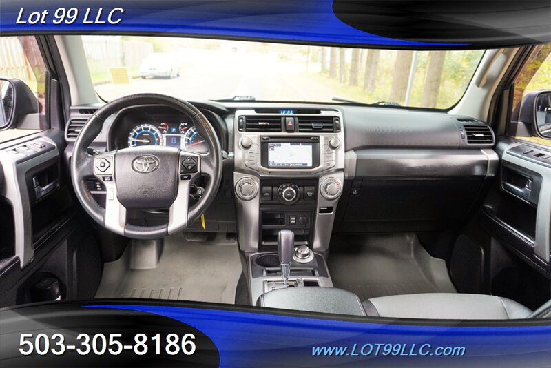 2016 Toyota 4Runner SR5 Premium 4x4 V6 Leather Moon GPS 3 ROW 2 OWNERS  