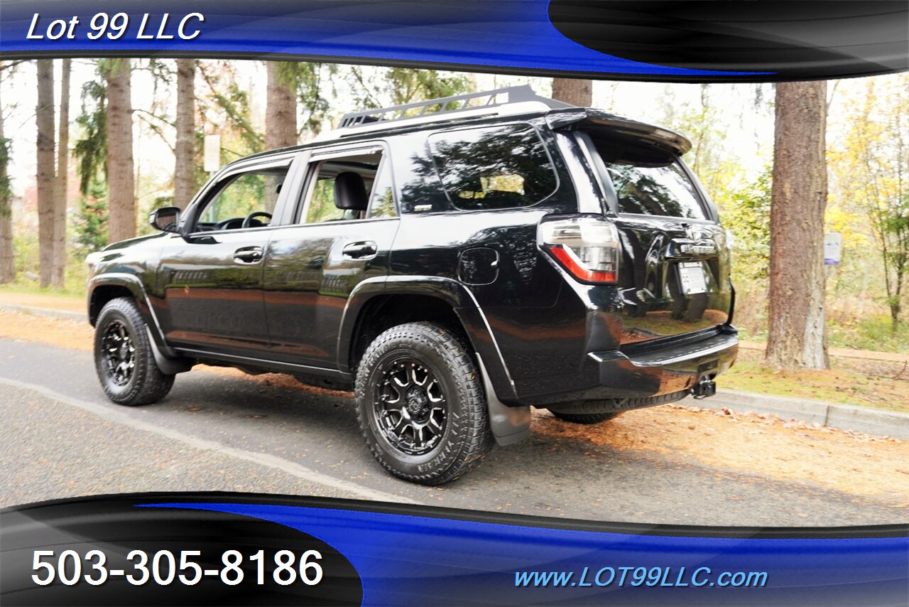 2016 Toyota 4Runner SR5 Premium 4x4 V6 Leather Moon GPS 3 ROW 2 OWNERS - Photo 11 - Milwaukie, OR 97267
