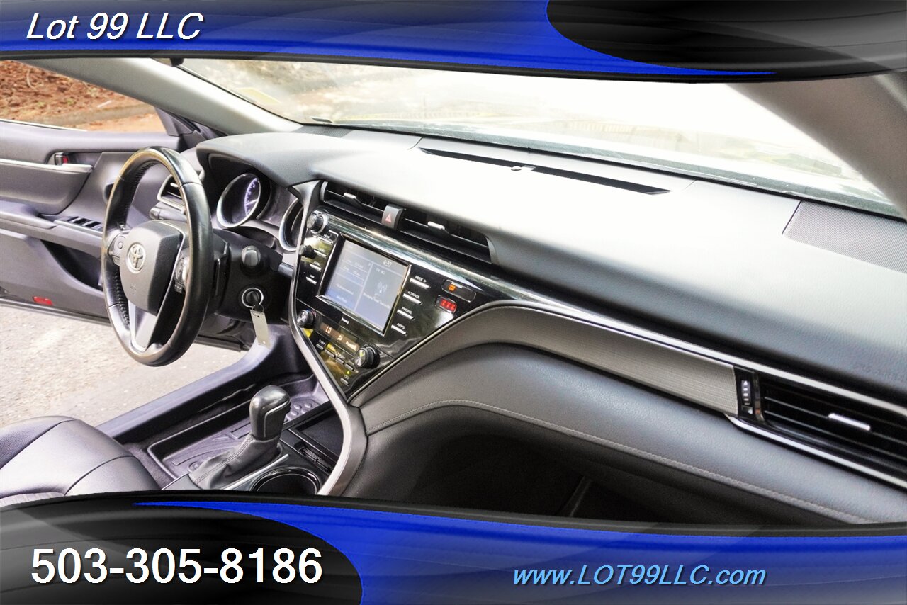 2020 Toyota Camry SE 2.5L Automatic Leather Trim Seats Black Wheels  NEW TIRES 39 MPG - Photo 19 - Milwaukie, OR 97267