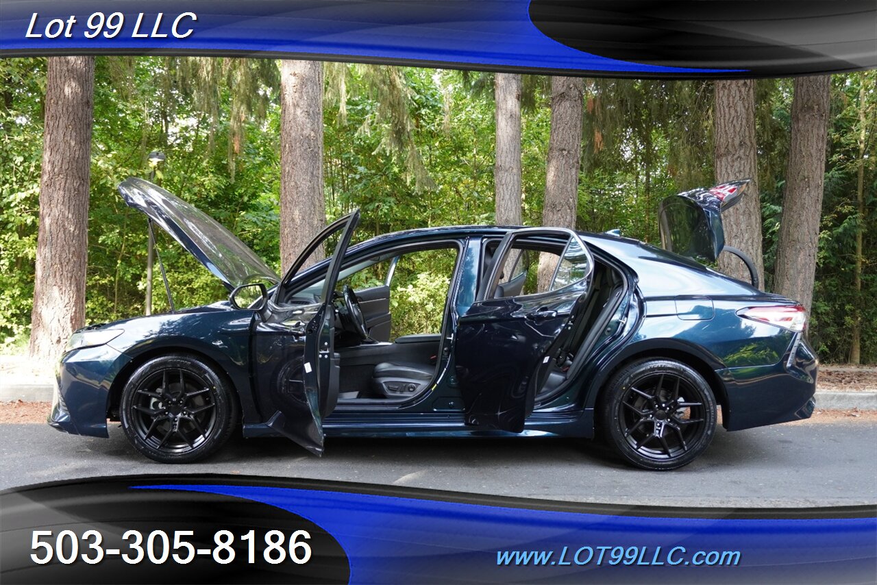 2020 Toyota Camry SE 2.5L Automatic Leather Trim Seats Black Wheels  NEW TIRES 39 MPG - Photo 29 - Milwaukie, OR 97267