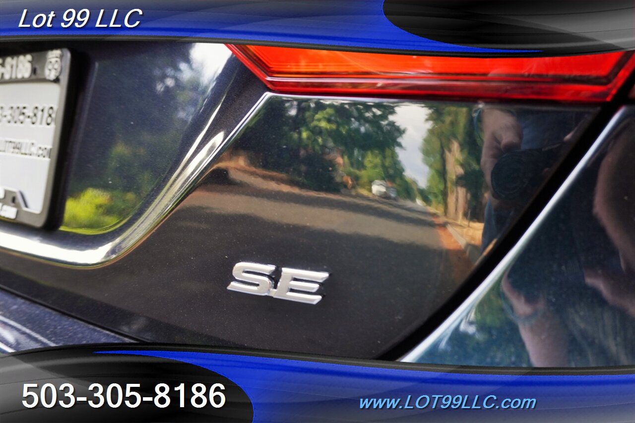 2020 Toyota Camry SE 2.5L Automatic Leather Trim Seats Black Wheels  NEW TIRES 39 MPG - Photo 34 - Milwaukie, OR 97267