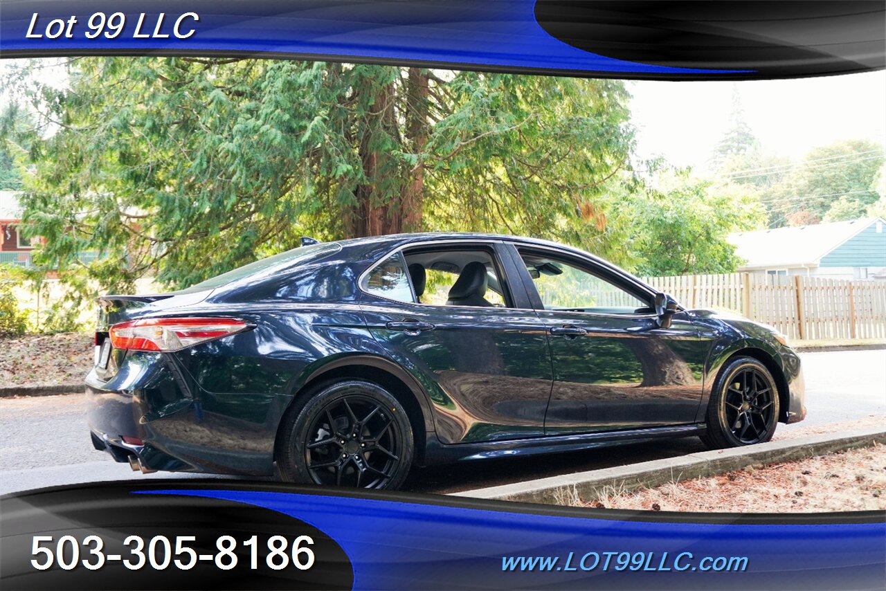 2020 Toyota Camry SE 2.5L Automatic Leather Trim Seats Black Wheels  NEW TIRES 39 MPG - Photo 9 - Milwaukie, OR 97267