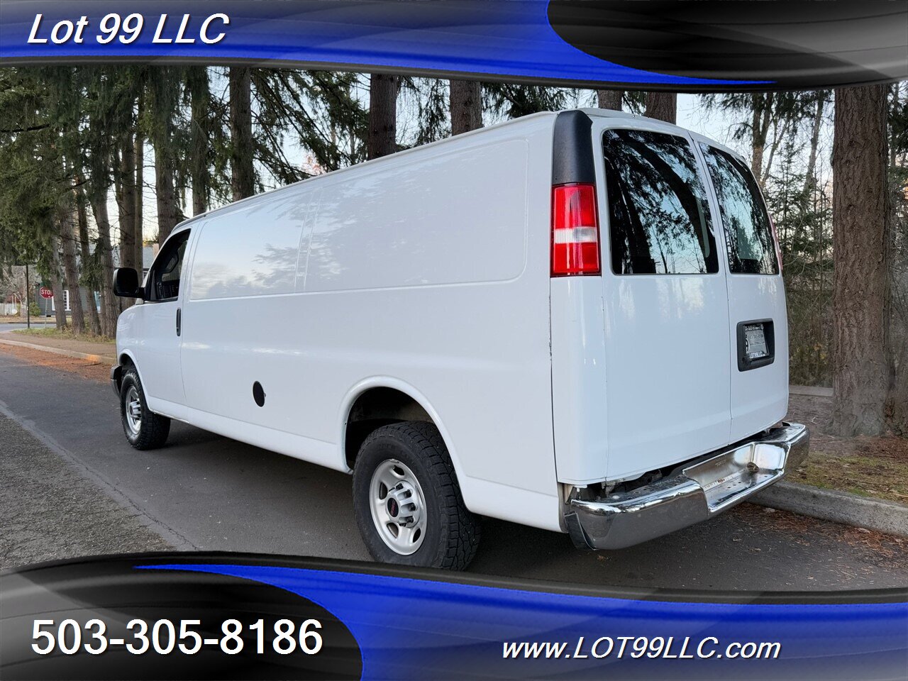 2020 GMC Savana 2500 Extended CARGO VAN 1-Owner  Divider Wall   - Photo 8 - Milwaukie, OR 97267