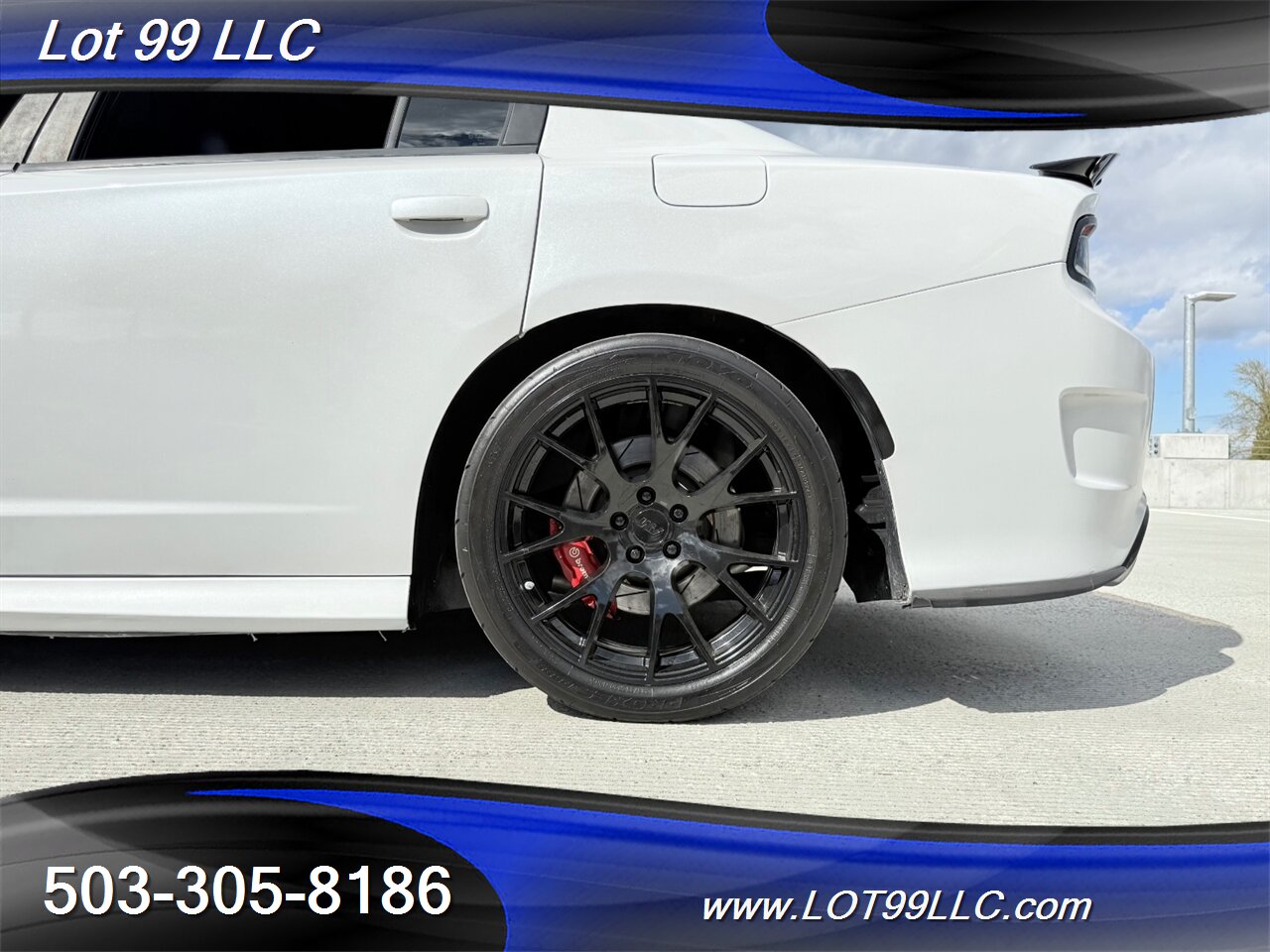 2019 Dodge Charger R/T Scat Pack HEMI 6.4L V8 485hp Carbon Fiber Hood  -Steering Wheel-Mirrors Alcantera Headliner - Photo 23 - Milwaukie, OR 97267