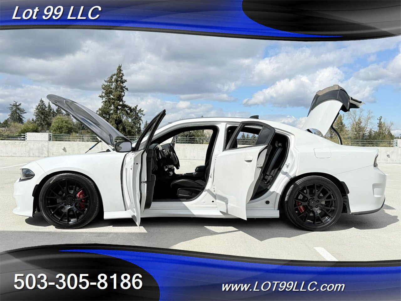 2019 Dodge Charger R/T Scat Pack HEMI 6.4L V8 485hp Carbon Fiber Hood  -Steering Wheel-Mirrors Alcantera Headliner - Photo 17 - Milwaukie, OR 97267