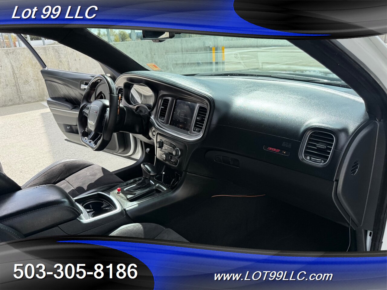 2019 Dodge Charger R/T Scat Pack HEMI 6.4L V8 485hp Carbon Fiber Hood  -Steering Wheel-Mirrors Alcantera Headliner - Photo 48 - Milwaukie, OR 97267