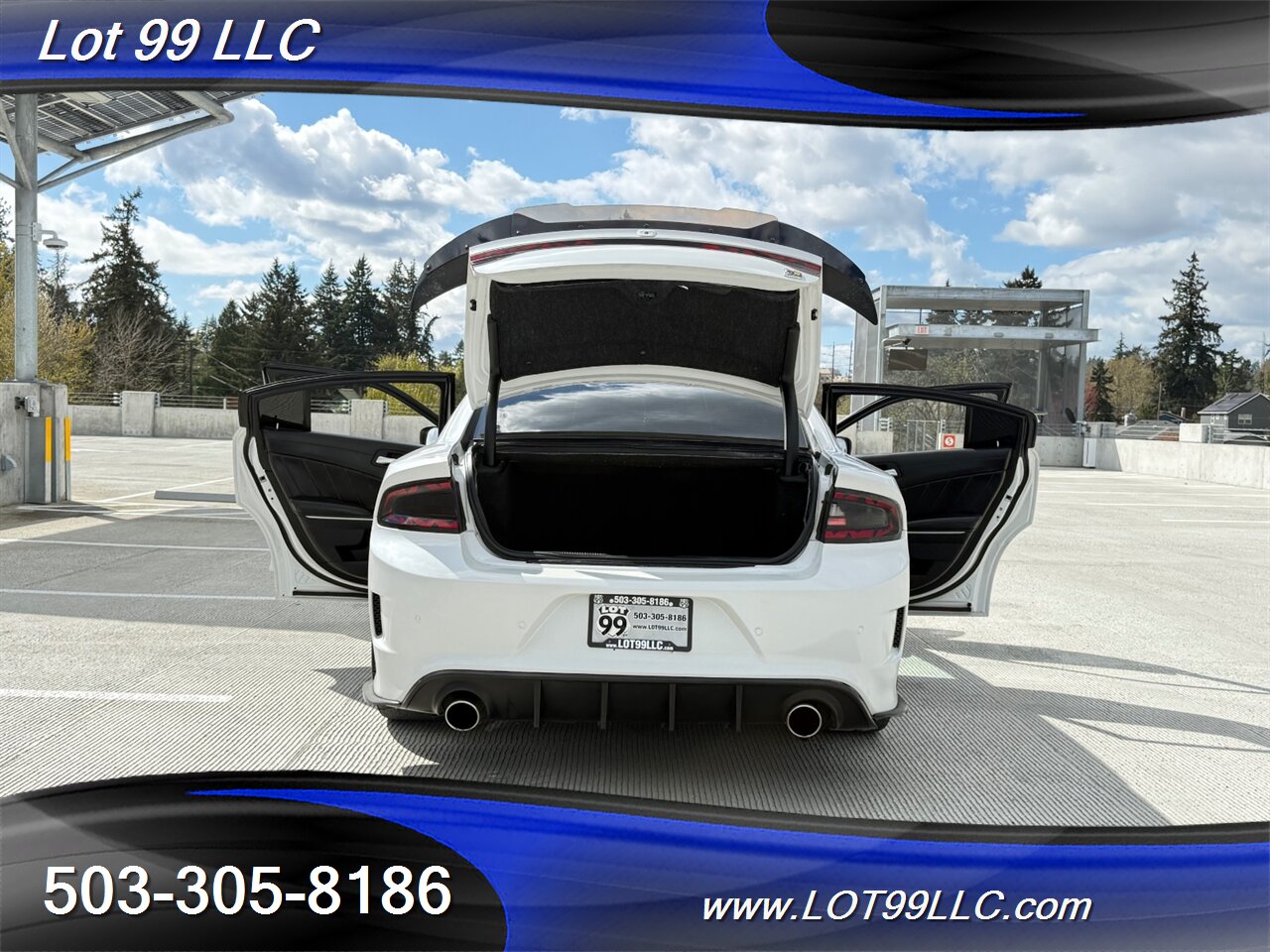 2019 Dodge Charger R/T Scat Pack HEMI 6.4L V8 485hp Carbon Fiber Hood  -Steering Wheel-Mirrors Alcantera Headliner - Photo 35 - Milwaukie, OR 97267