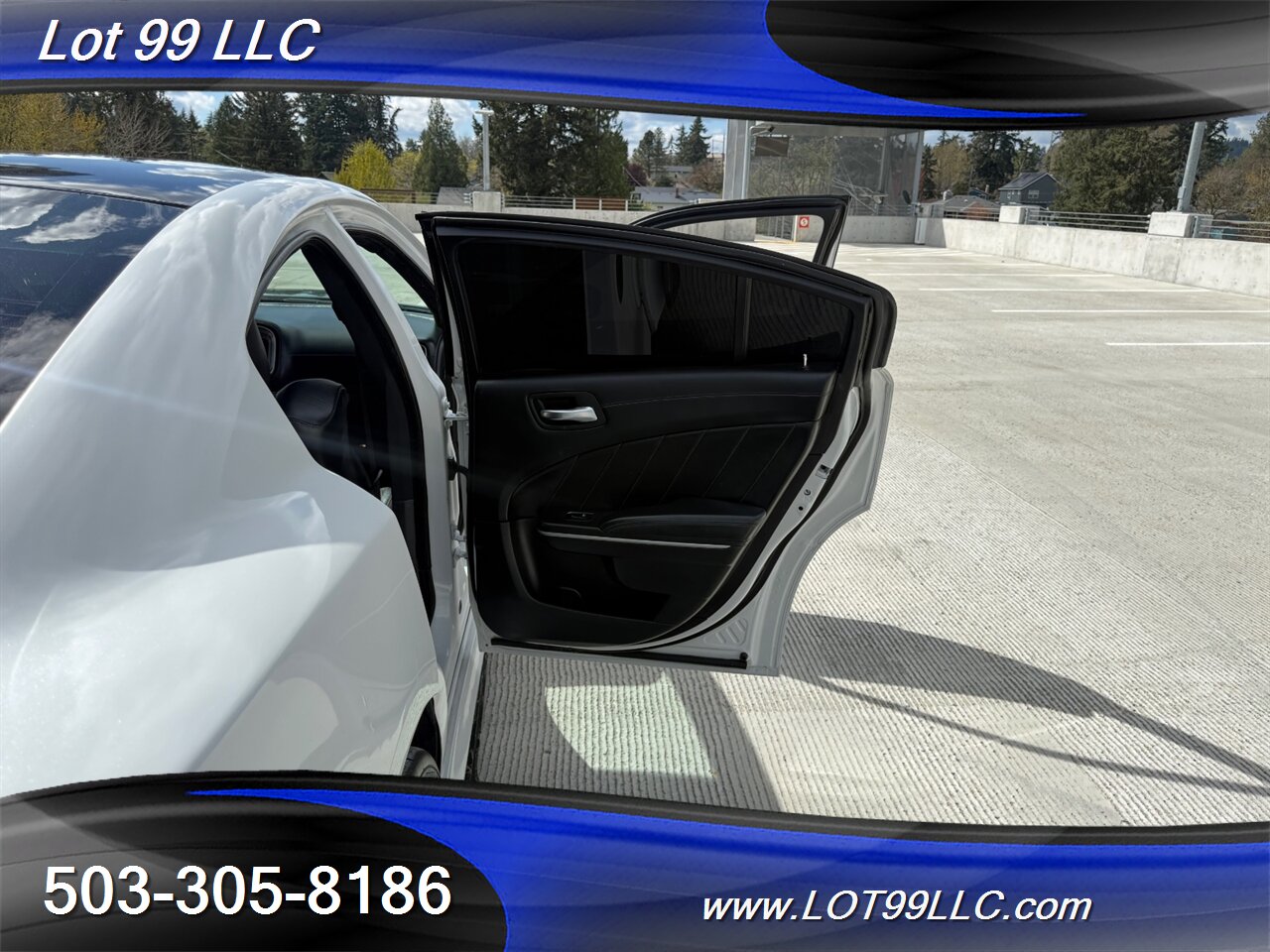 2019 Dodge Charger R/T Scat Pack HEMI 6.4L V8 485hp Carbon Fiber Hood  -Steering Wheel-Mirrors Alcantera Headliner - Photo 46 - Milwaukie, OR 97267