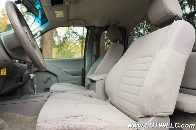 2015 Nissan Frontier S kING CAB  2.5L Automatic Short Bed  