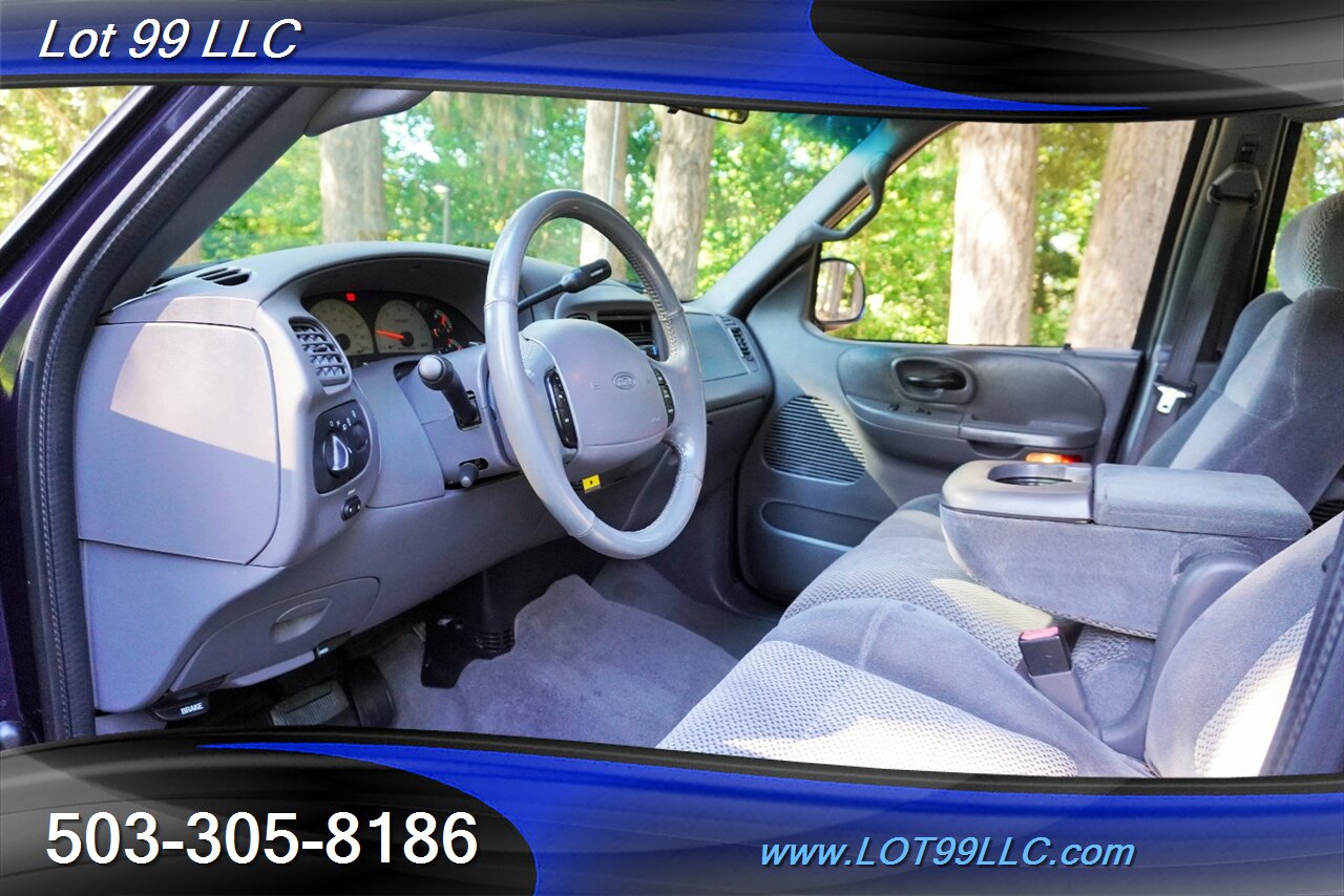 2001 Ford F-150 XLT 4x4 V8 5.4L Auto 131K MILES LIFTED Premium Wheels NEW TIRES NO RUST - Photo 12 - Milwaukie, OR 97267