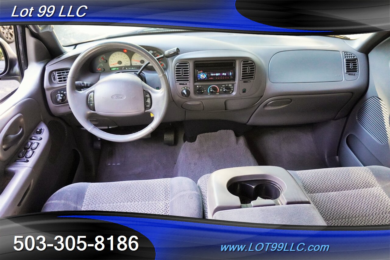 2001 Ford F-150 XLT 4x4 V8 5.4L Auto 131K MILES LIFTED Premium Wheels NEW TIRES NO RUST - Photo 2 - Milwaukie, OR 97267