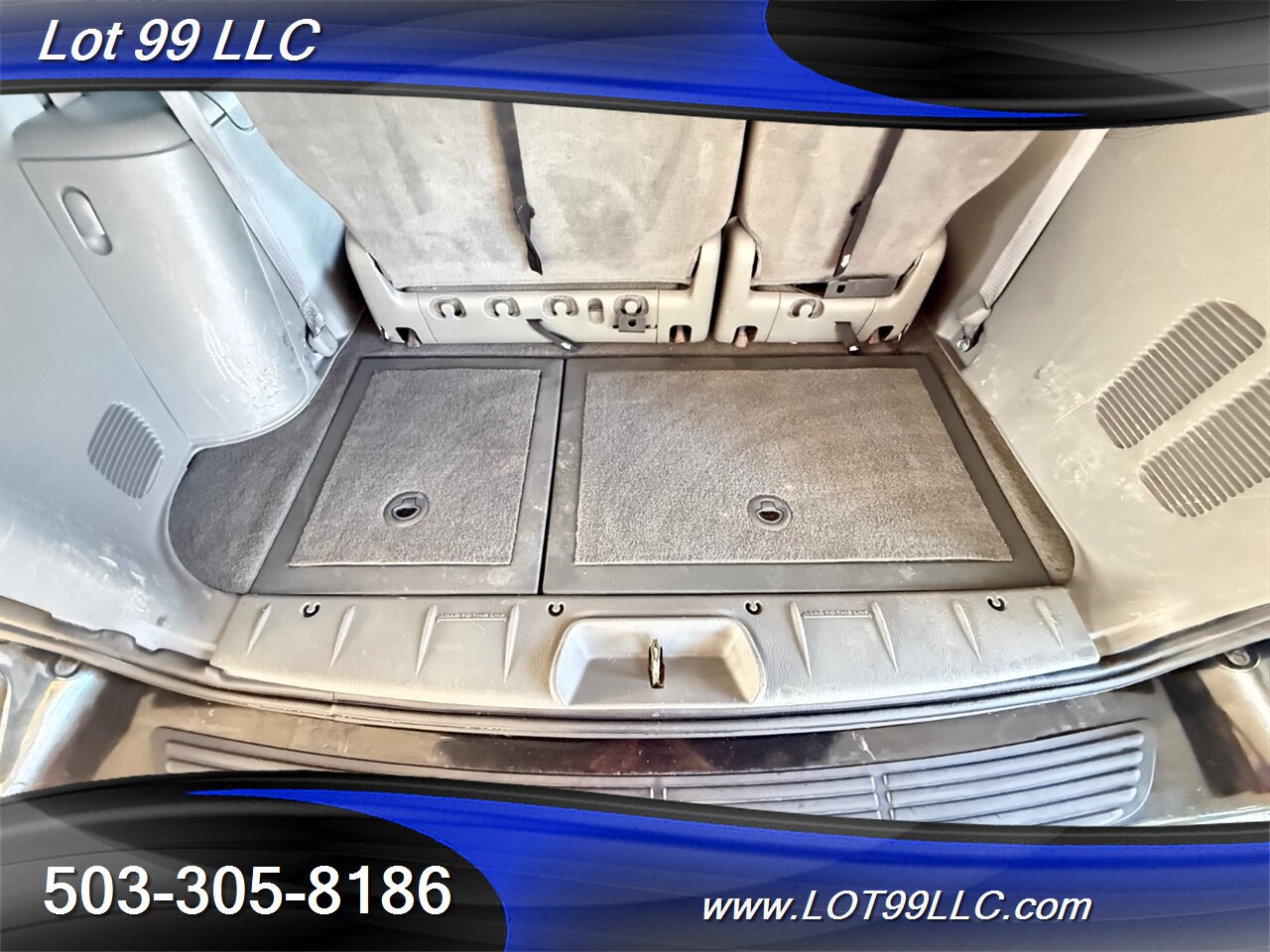 2006 Chrysler Town & Country Touring WHEELCHAIR VAN 30 " Power Side Ramp  Kneeling Dual Power Sliding Doors - Photo 27 - Milwaukie, OR 97267