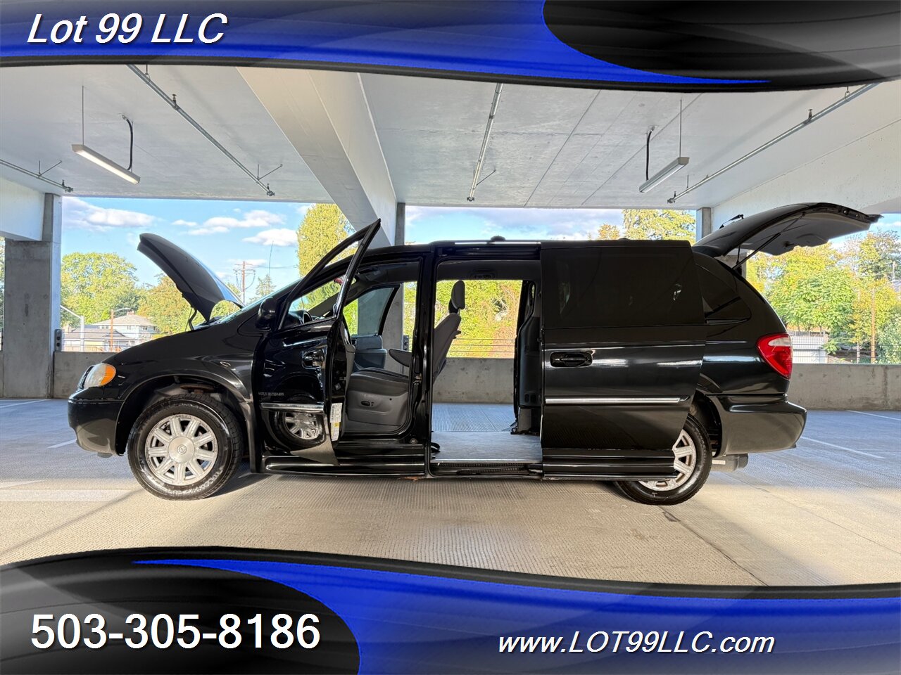 2006 Chrysler Town & Country Touring WHEELCHAIR VAN 30 " Power Side Ramp  Kneeling Dual Power Sliding Doors - Photo 20 - Milwaukie, OR 97267