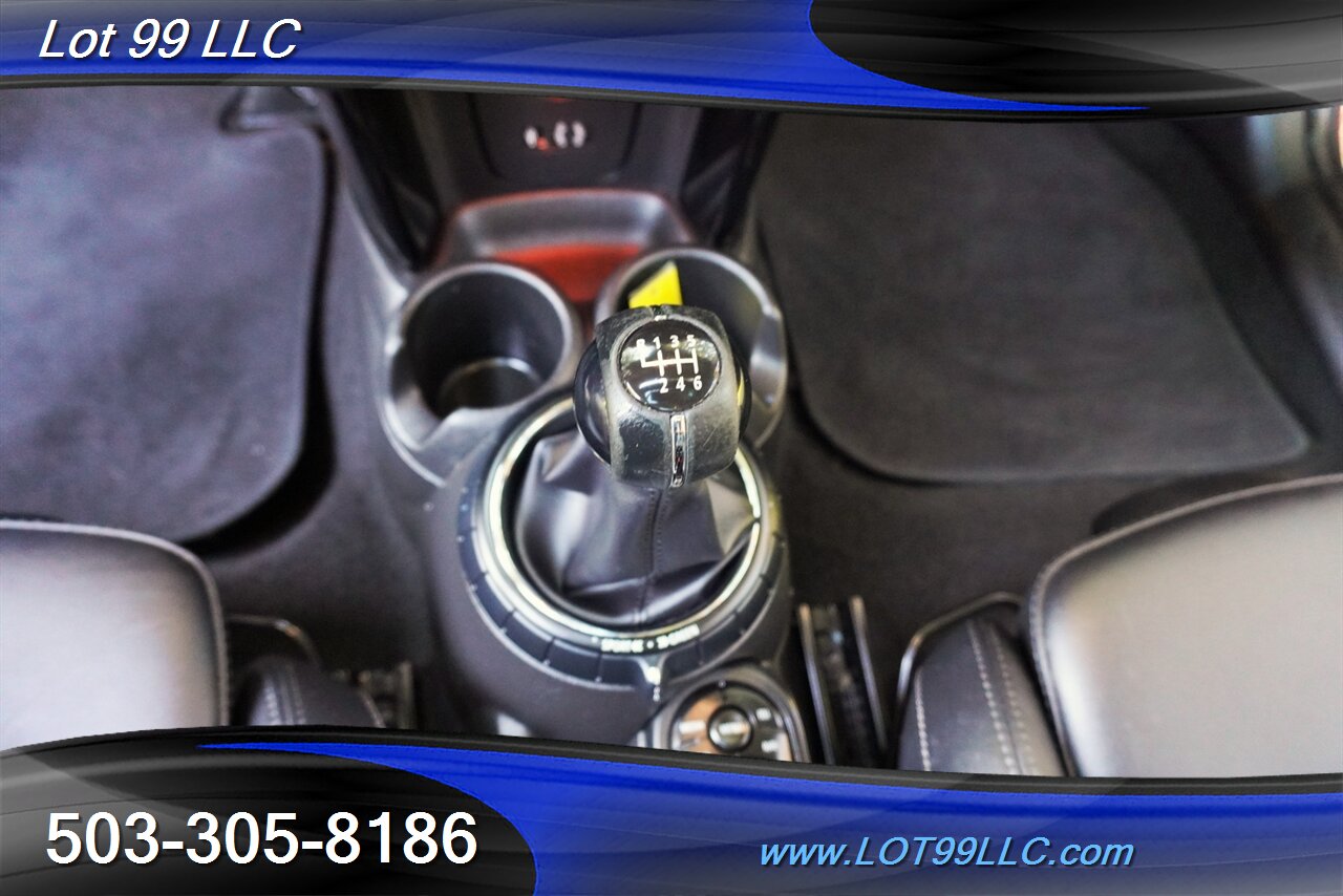 2017 MINI Cooper S 5 Doors 2.0L TWIN TURBO 6 Speed Manual GPS Heated  Leather Seats Pano Roof 1 ONWER - Photo 23 - Milwaukie, OR 97267
