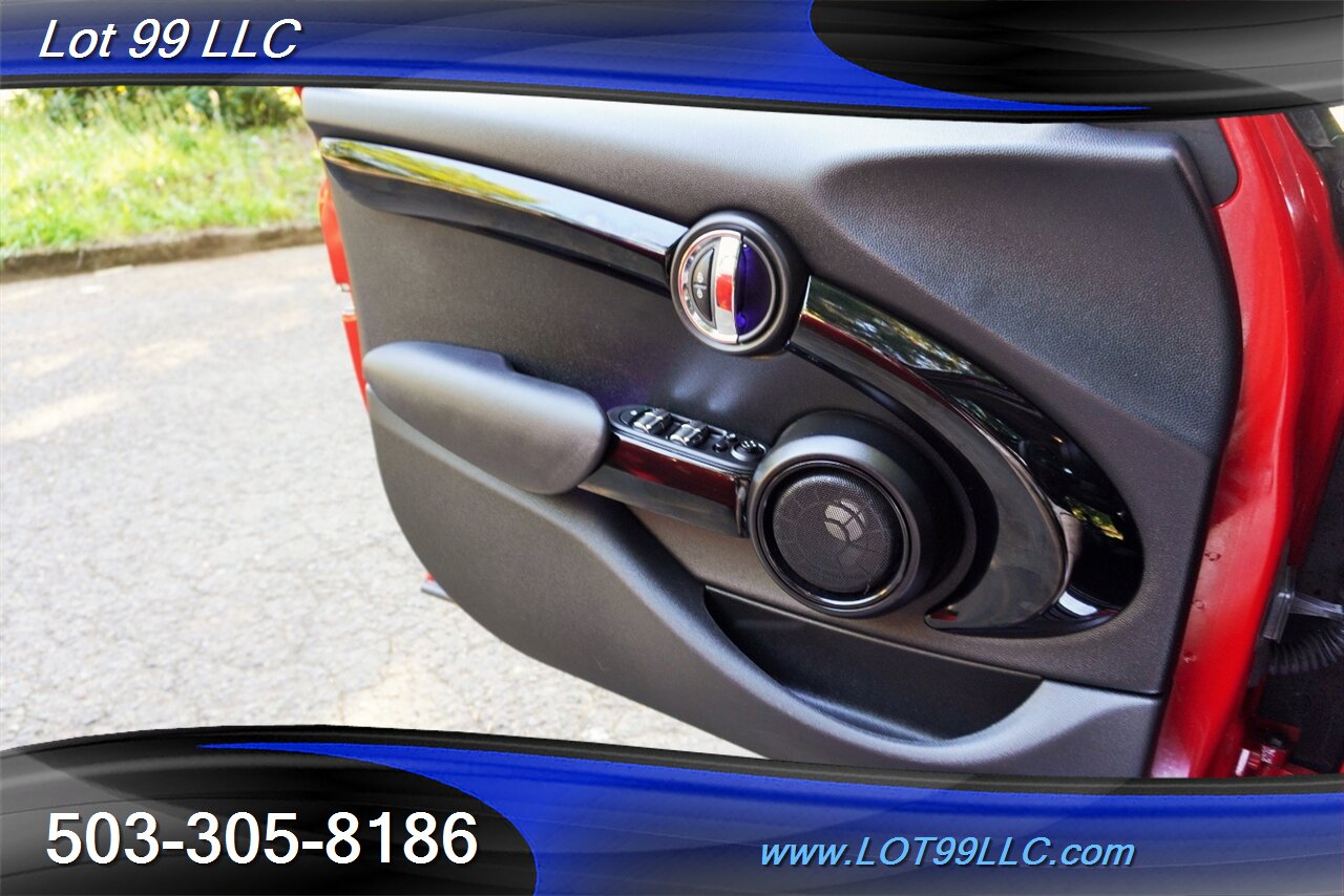2017 MINI Cooper S 5 Doors 2.0L TWIN TURBO 6 Speed Manual GPS Heated  Leather Seats Pano Roof 1 ONWER - Photo 28 - Milwaukie, OR 97267