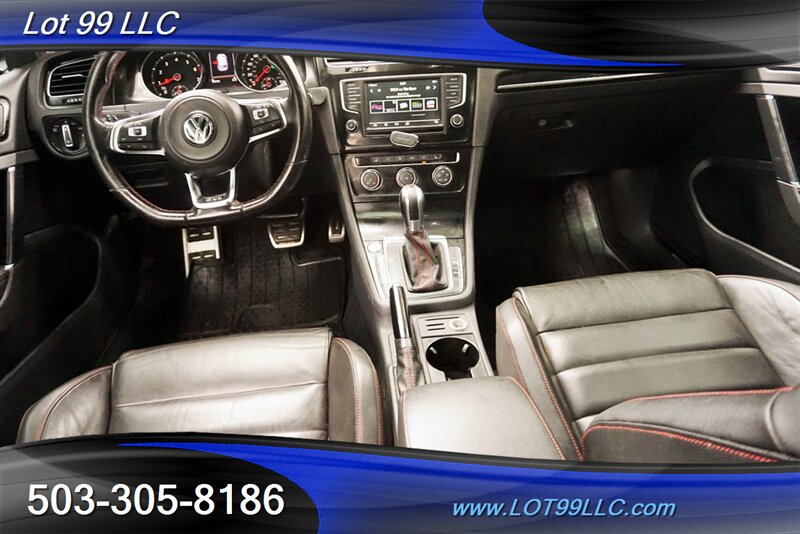 2016 Volkswagen Golf GTI SE 5 Doors 2.0L Double Clutch Heated Leather Pano  
