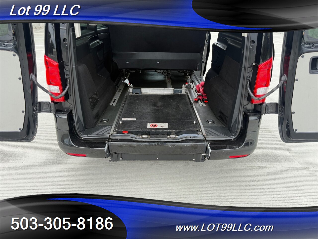 2018 Mercedes-Benz Metris WHEELCHAIR VAN Rear Ramp 1-Owner 141k Miles  2.0L Turbo I4 208hp 258ft. lbs. - Photo 5 - Milwaukie, OR 97267