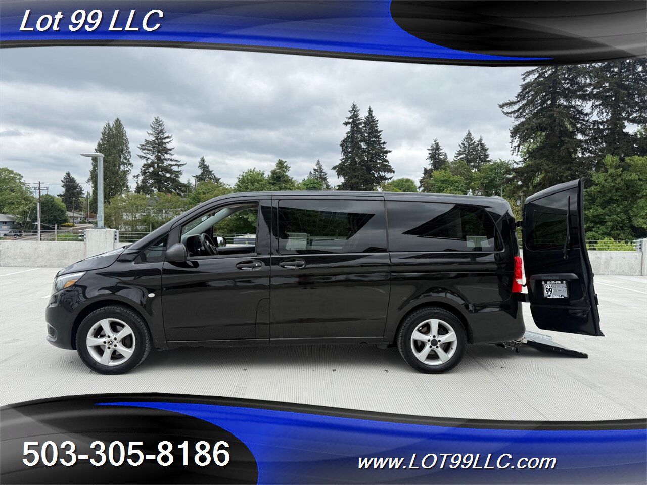 2018 Mercedes-Benz Metris WHEELCHAIR VAN Rear Ramp 1-Owner 141k Miles  2.0L Turbo I4 208hp 258ft. lbs. - Photo 1 - Milwaukie, OR 97267