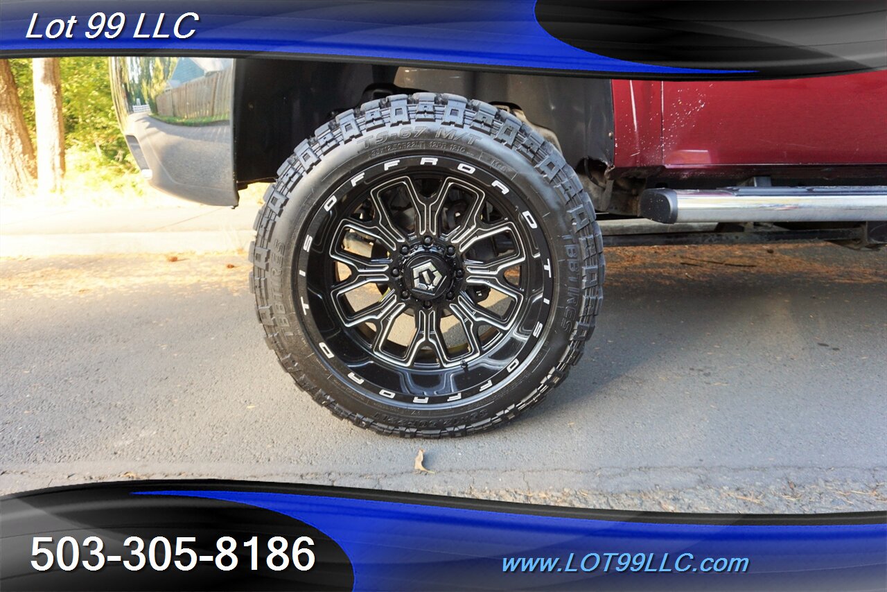 2009 Chevrolet Silverado 2500HD LTZ photo 2