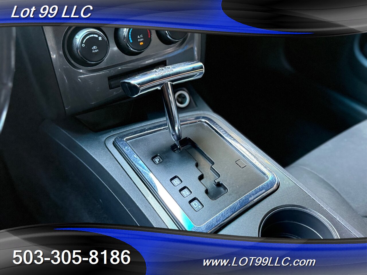 2009 Dodge Challenger R/T 135k NEW TIRES HEMI 5.7L V8 - Photo 13 - Milwaukie, OR 97267