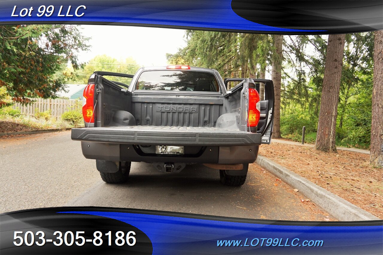 2018 Toyota Tundra Limited 4X4 V8 AUTO Heated Leather 2 OWNERS   - Photo 29 - Milwaukie, OR 97267