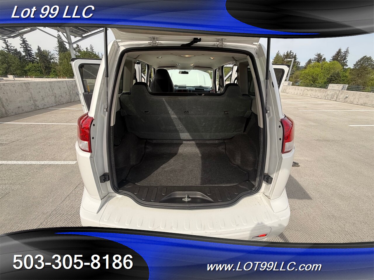 2014 Mobility Ventures MV1 LX ** WHEELCHAIR VAN ** New Tires 30 " Wide Powered   - Photo 17 - Milwaukie, OR 97267