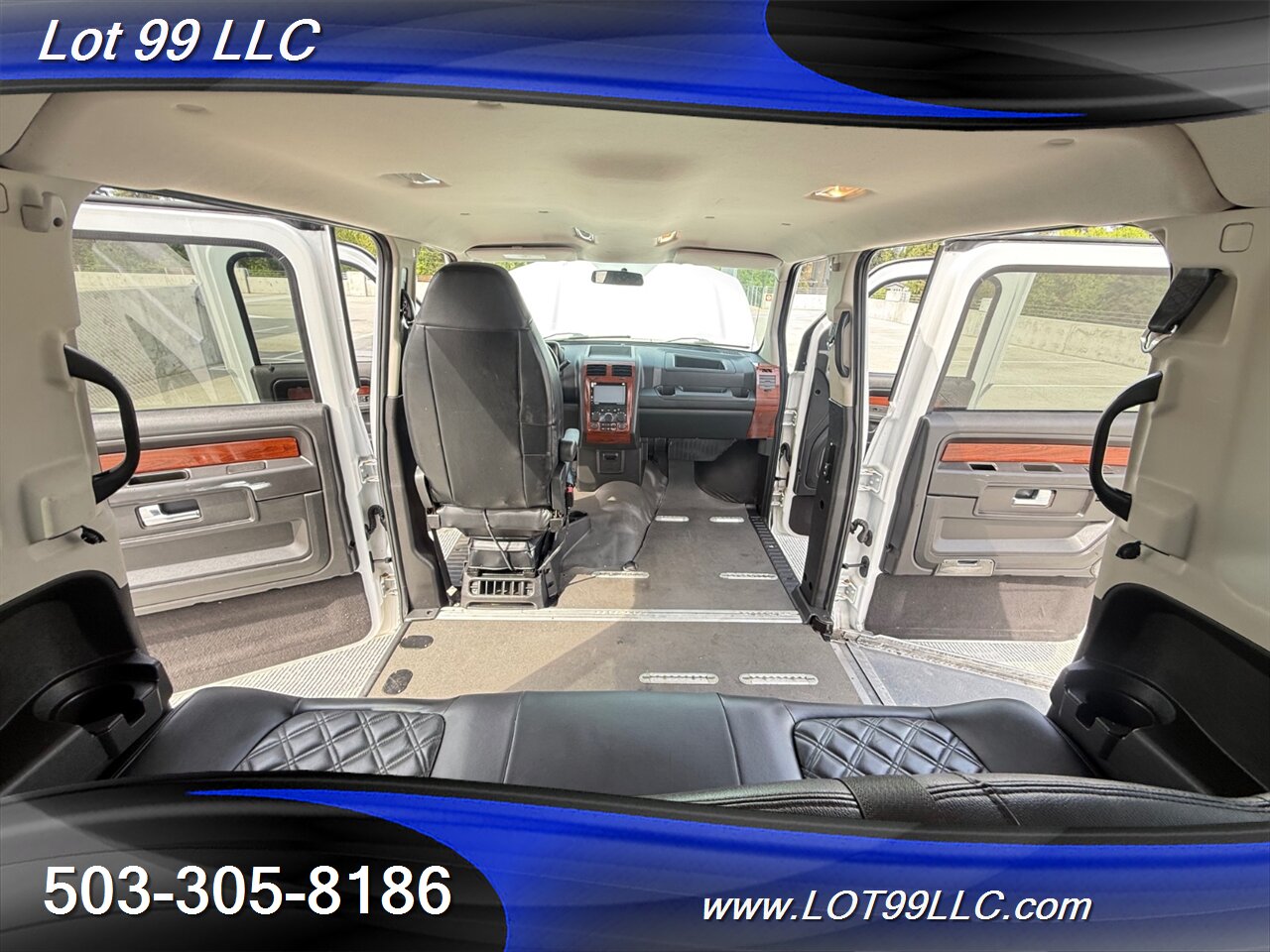 2014 Mobility Ventures MV1 LX ** WHEELCHAIR VAN ** New Tires 30 " Wide Powered   - Photo 13 - Milwaukie, OR 97267