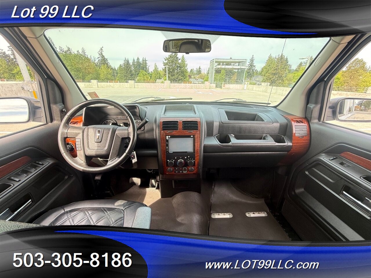 2014 Mobility Ventures MV1 LX ** WHEELCHAIR VAN ** New Tires 30 " Wide Powered   - Photo 11 - Milwaukie, OR 97267