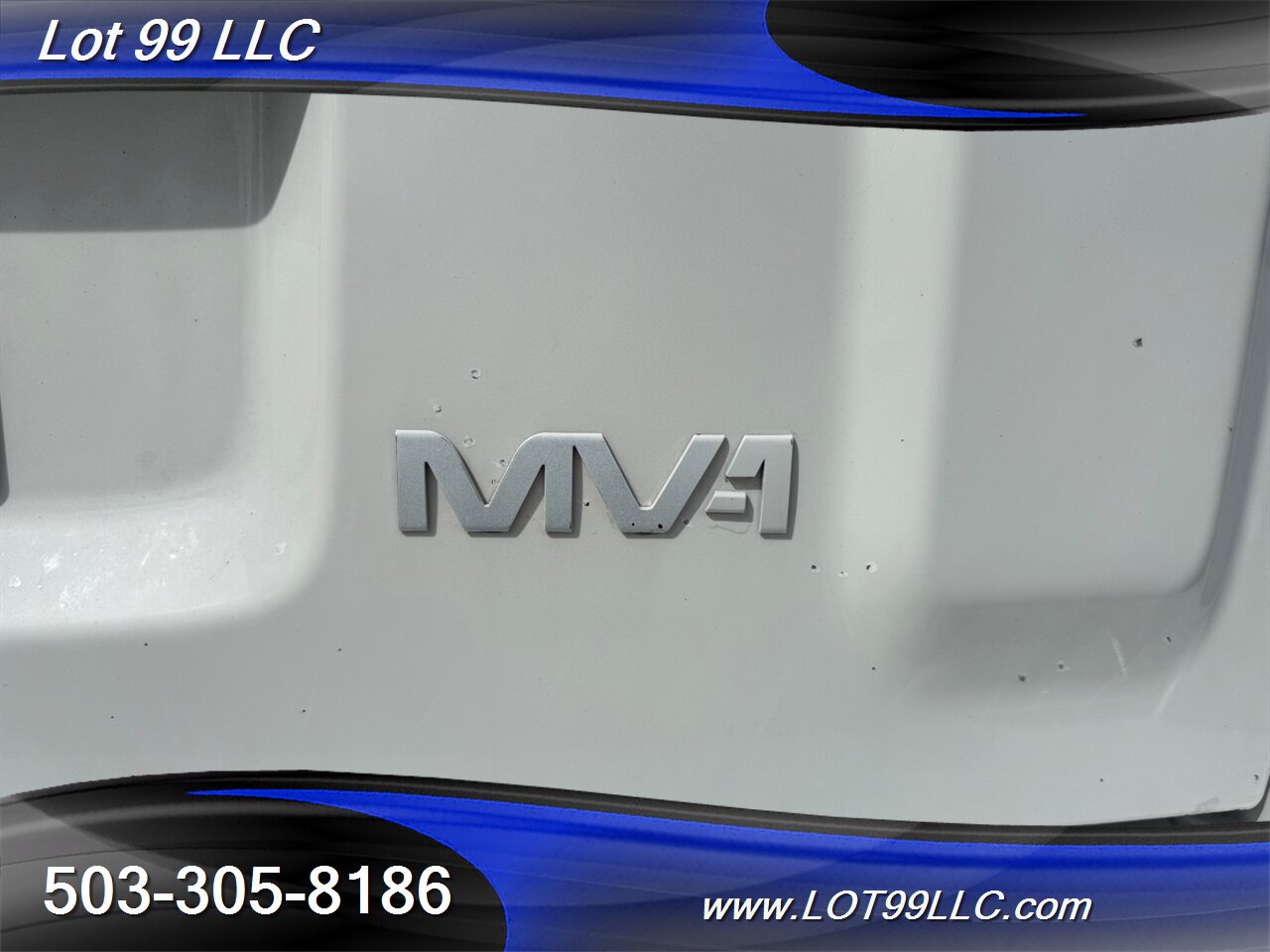 2014 Mobility Ventures MV1 LX ** WHEELCHAIR VAN ** New Tires 30 " Wide Powered   - Photo 47 - Milwaukie, OR 97267