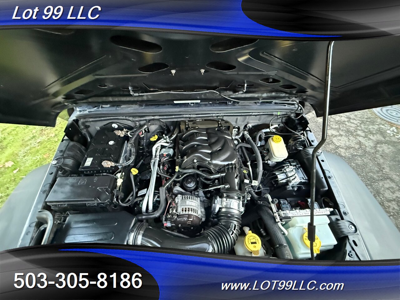 2013 Jeep Wrangler Wrangler Unlimited Sport 92k 4x4 NEW TIRES 1-Owner   - Photo 21 - Milwaukie, OR 97267