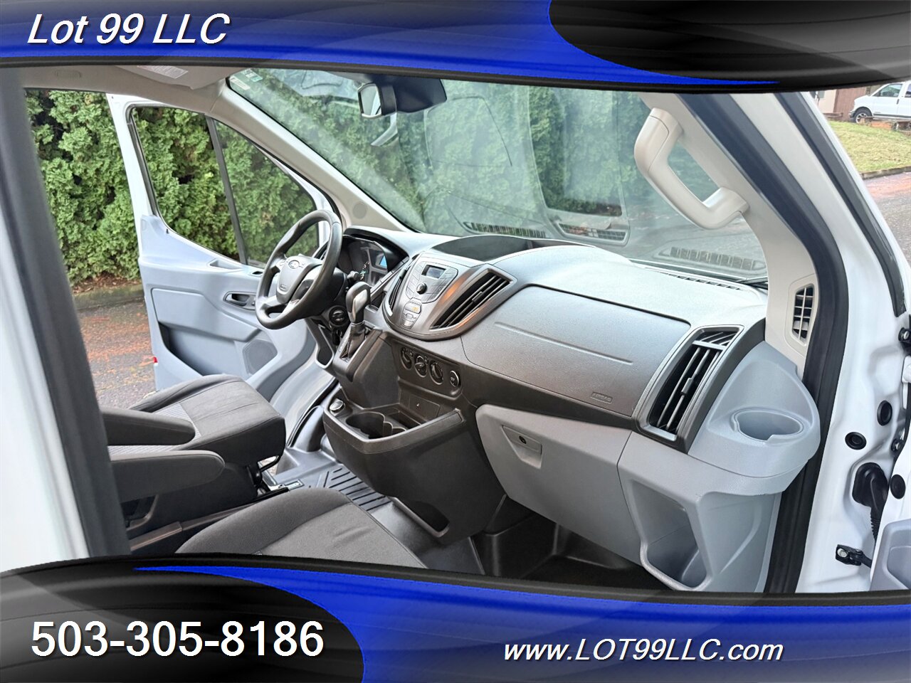 2019 Ford Transit 250 Cargo Van Delivery Package Tie Downs   - Photo 25 - Milwaukie, OR 97267