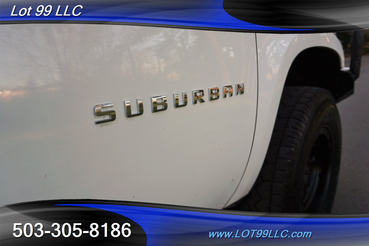 2013 Chevrolet Suburban 2500 4X4 V8 6.0L Auto Leather Black Wheels   - Photo 32 - Milwaukie, OR 97267