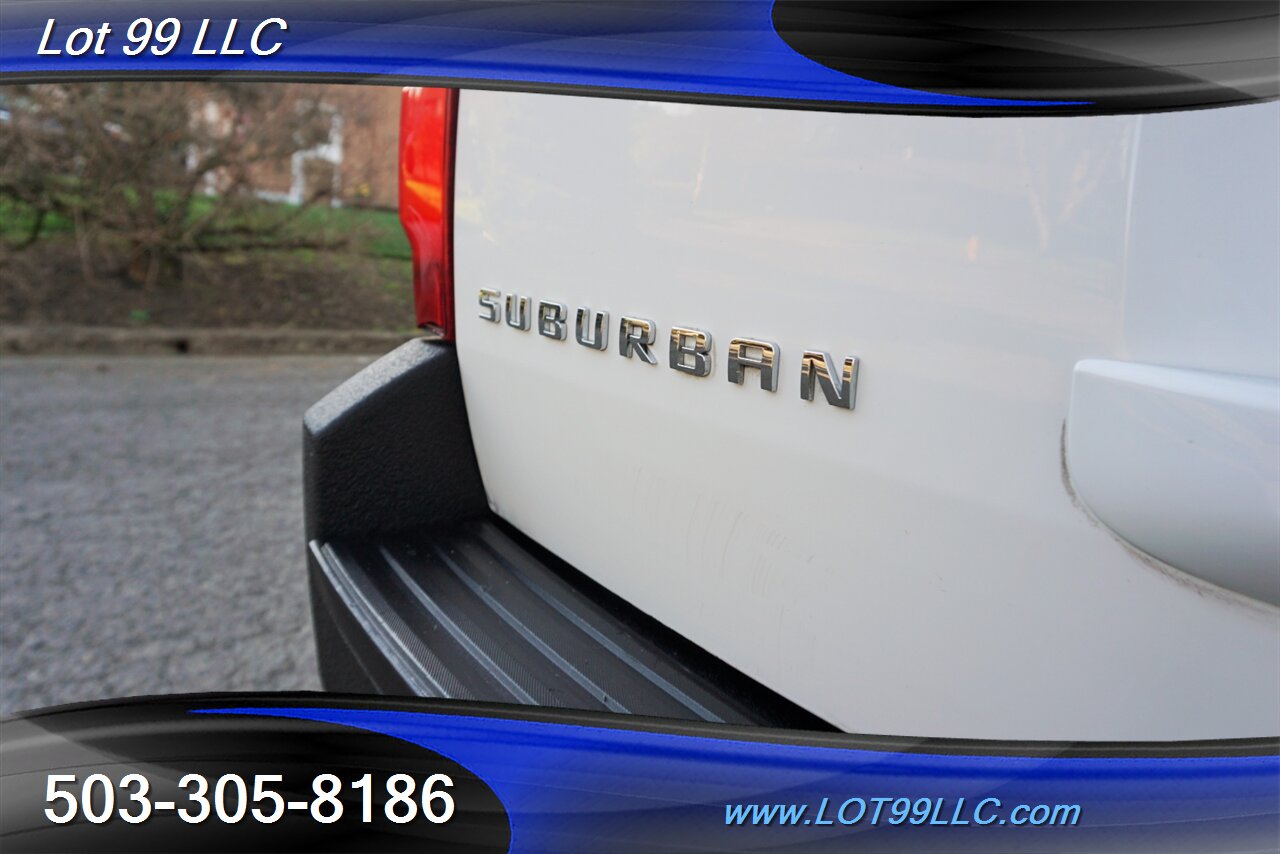 2013 Chevrolet Suburban 2500 4X4 V8 6.0L Auto Leather Black Wheels   - Photo 29 - Milwaukie, OR 97267