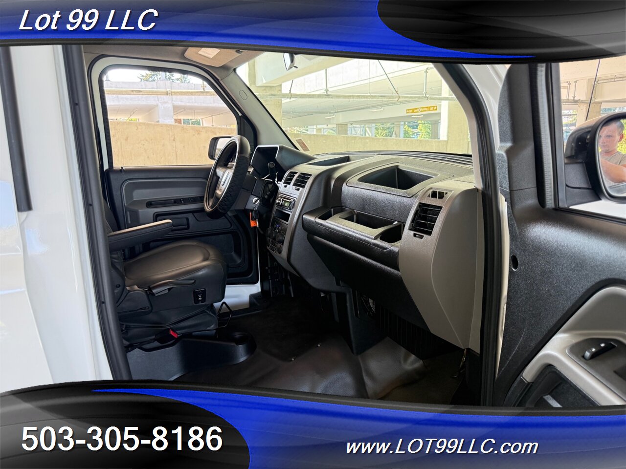 2011 Performance Mobility MV-1 WHEELCHAIR VAN 103K WHEELCHAIR VAN Power Side Ramp   - Photo 41 - Milwaukie, OR 97267