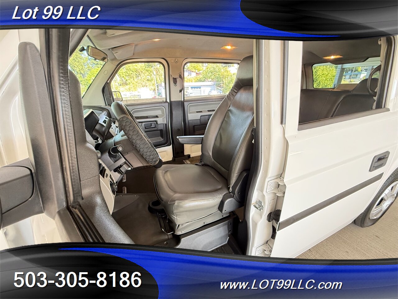 2011 Performance Mobility MV-1 WHEELCHAIR VAN 103K WHEELCHAIR VAN Power Side Ramp   - Photo 21 - Milwaukie, OR 97267