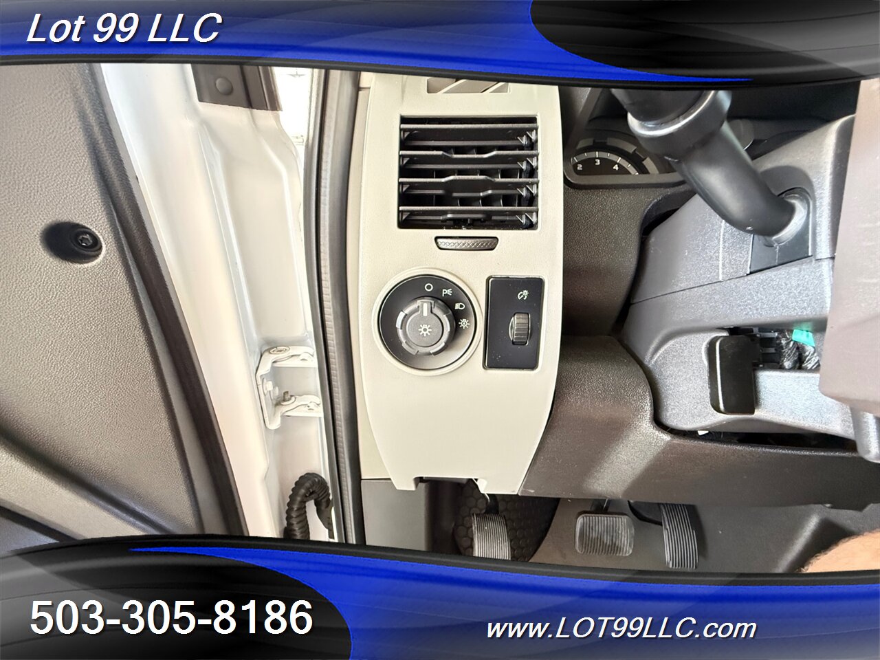 2011 Performance Mobility MV-1 WHEELCHAIR VAN 103K WHEELCHAIR VAN Power Side Ramp   - Photo 39 - Milwaukie, OR 97267