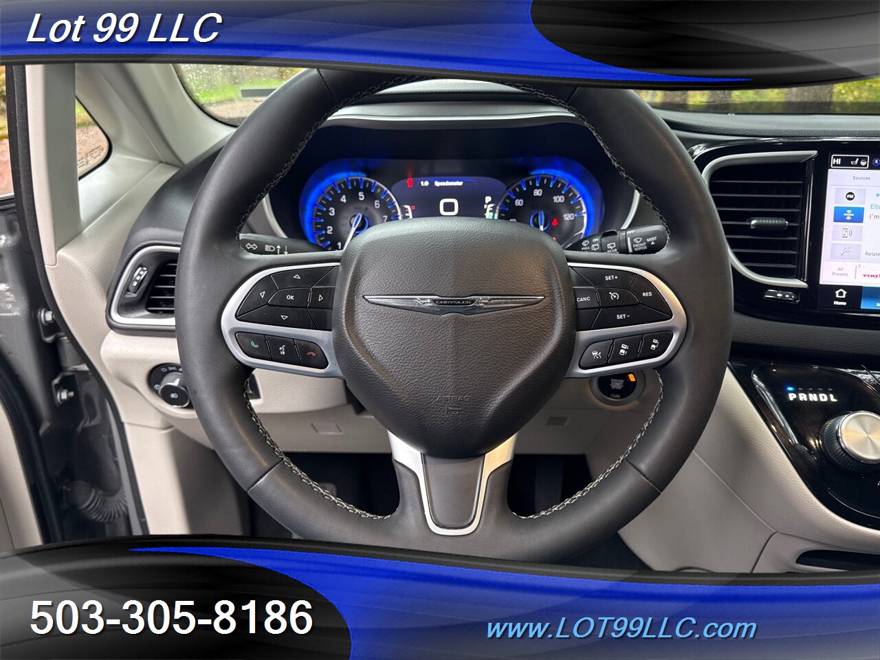 2022 Chrysler Pacifica Touring L *Ceramic Grey* 52k Leather   - Photo 12 - Milwaukie, OR 97267