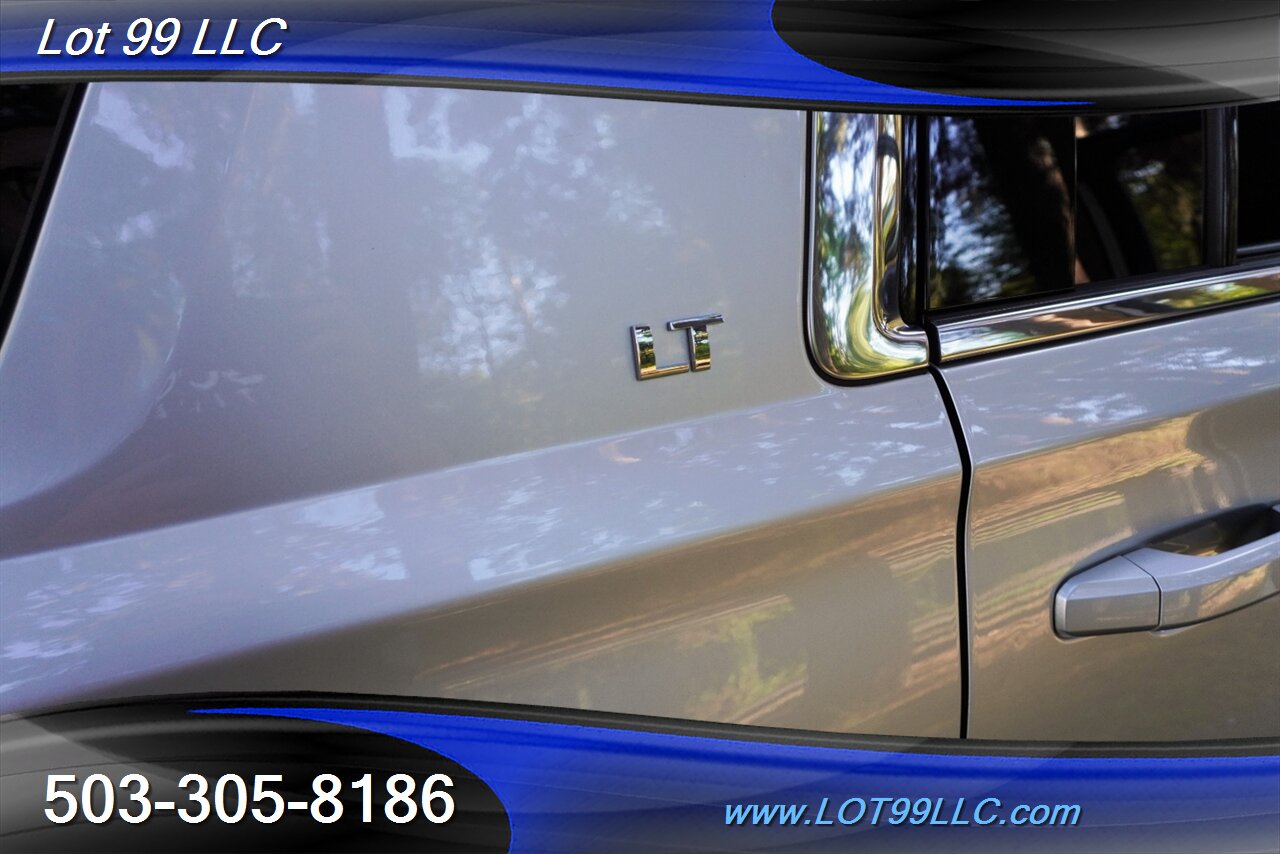 2018 Chevrolet Suburban LT 4X4 V8 5.3L Auto Heated Leather Seats  GPS 3 row seating DVD Premium Wheels Newer Tires - Photo 35 - Milwaukie, OR 97267