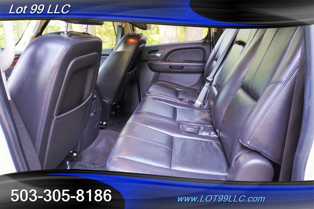 2009 Chevrolet Suburban LT 4X4 V8 5.3L Auto Heated Leather Seats 3 ROW  Seating Premium Wheels Newer Tires - Photo 14 - Milwaukie, OR 97267
