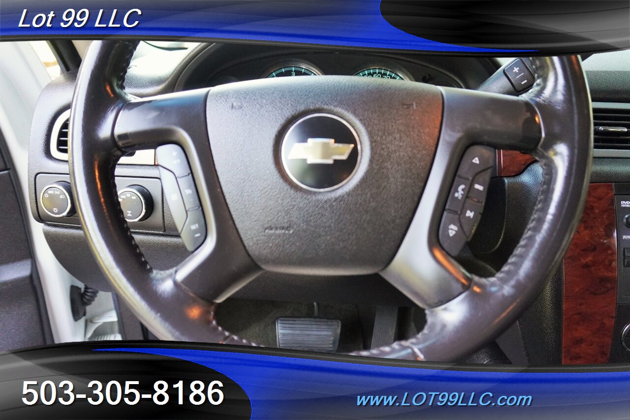 2009 Chevrolet Suburban LT 4X4 V8 5.3L Auto Heated Leather Seats 3 ROW  Seating Premium Wheels Newer Tires - Photo 23 - Milwaukie, OR 97267